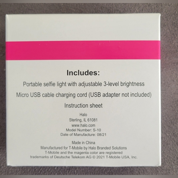NEW Selfie Light With Charging Cord From T-Mobile - Picture 5 of 5